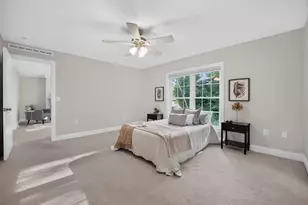 2 Leslie Ct, Rockland, MA 02370 - Photo 9