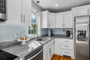 19 Green St, Berkley, MA 02779 - Photo 7