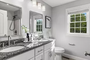 19 Green St, Berkley, MA 02779 - Photo 17