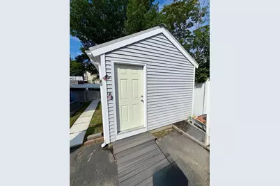 150 Jackson St, Lynn, MA 01902 - Photo 33