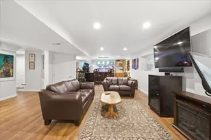 2 A Thayer Farm Rd, Attleboro, MA 02703 - Photo 31