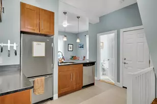 102 River St, Cambridge, MA 02139 - Photo 11
