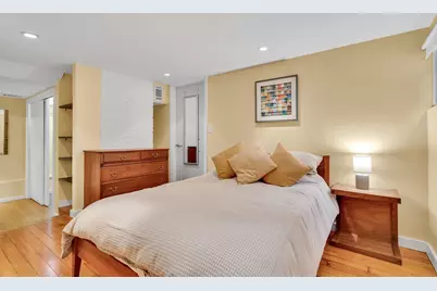102 River St #2, Cambridge, MA 02139 - Photo 13