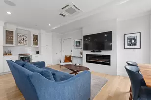 8 Sycamore St, Somerville, MA 02143 - Photo 9