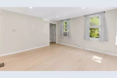 806 Main St, Wareham, MA 02571 - Photo 5