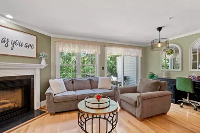 70 Bridle Cross Rd #70, Fitchburg, MA 01420 - Photo 3