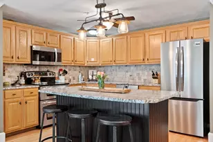 70 Bridle Cross Rd, Fitchburg, MA 01420 - Photo 5