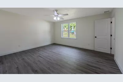 109 Navy Yard Rd, Dracut, MA 01826 - Photo 9