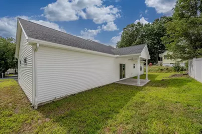 109 Navy Yard Rd, Dracut, MA 01826 - Photo 13