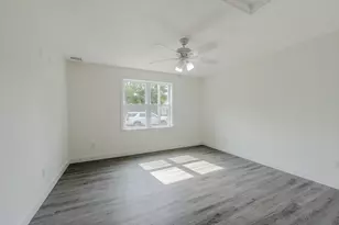 109 Navy Yard Rd, Dracut, MA 01826 - Photo 7