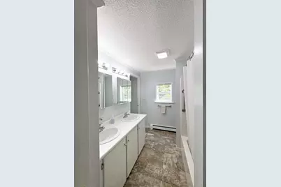 12 King Dr, Wareham, MA 02576 - Photo 9