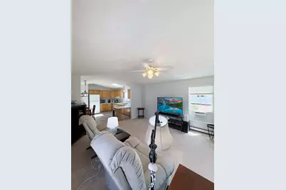 12 King Dr, Wareham, MA 02576 - Photo 5