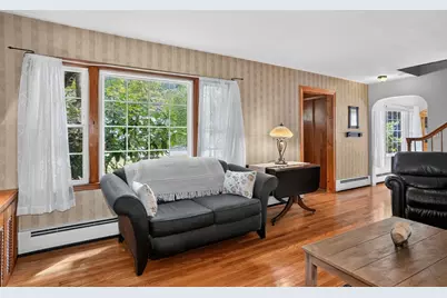 141 Holliston St, Medway, MA 02053 - Photo 13