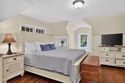 141 Holliston St, Medway, MA 02053 - Photo 17