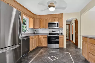 141 Holliston St, Medway, MA 02053 - Photo 7