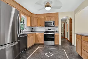 141 Holliston St, Medway, MA 02053 - Photo 7