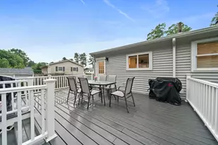 136 Pond St, Rockland, MA 02370 - Photo 29