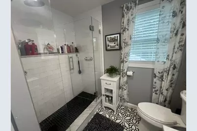 49 Richmond Rd, Freetown, MA 02702 - Photo 17