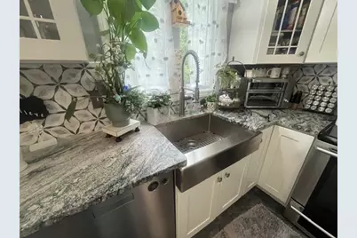 49 Richmond Rd, Freetown, MA 02702 - Photo 5