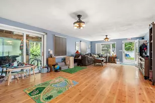 8 Windsor Ln, Gloucester, MA 01930 - Photo 5