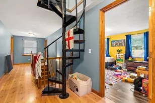 8 Windsor Ln, Gloucester, MA 01930 - Photo 21