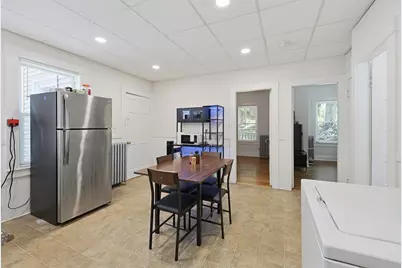 707 Bridge St, Lowell, MA 01850 - Photo 23
