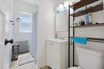 707 Bridge St, Lowell, MA 01850 - Photo 25