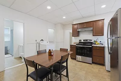 707 Bridge St, Lowell, MA 01850 - Photo 21