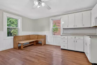 28 Forest St, Arlington, MA 02476 - Photo 9
