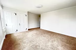 200 Highcrest Rd, Fall River, MA 02720 - Photo 25
