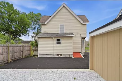 52 Lebanon St, Springfield, MA 01109 - Photo 39