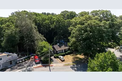 35 Coolidge Park, Wakefield, MA 01880 - Photo 5