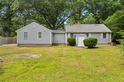 435 Sandwich Rd, Falmouth, MA 02536 - Photo 7