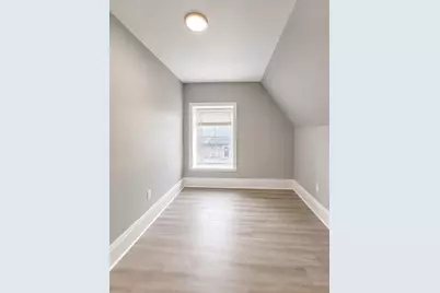 1049 Pleasant St #4, New Bedford, MA 02740 - Photo 7