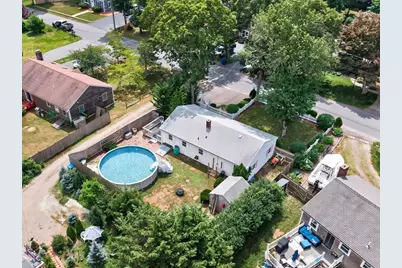 25 Deepwood Dr, Falmouth, MA 02536 - Photo 3