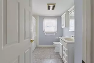 25 Deepwood Dr, Falmouth, MA 02536 - Photo 9