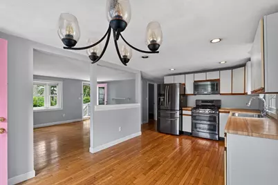 25 Deepwood Dr, Falmouth, MA 02536 - Photo 7