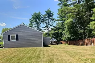 2 McFarlin Rd, Carver, MA 02330 - Photo 33