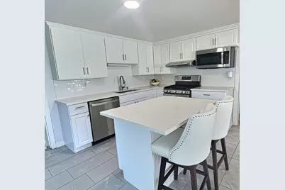 2 McFarlin Rd, Carver, MA 02330 - Photo 7