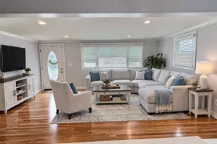 2 McFarlin Rd, Carver, MA 02330 - Photo 9