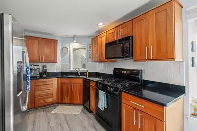 38 Woodland Park Dr #38, Haverhill, MA 01830 - Photo 15