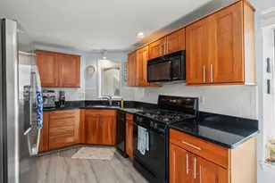 38 Woodland Park Dr, Haverhill, MA 01830 - Photo 15