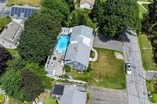 36 Myrtle Ave, Newburyport, MA 01950 - Photo 3