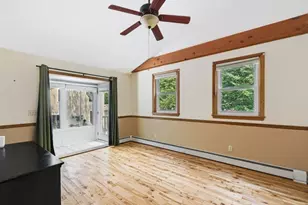 36 Myrtle Ave, Newburyport, MA 01950 - Photo 21