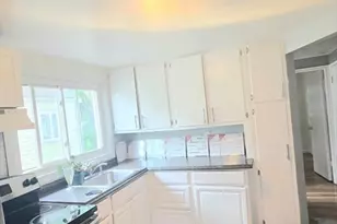 11 Stow Rd, Boston, MA 02126 - Photo 5