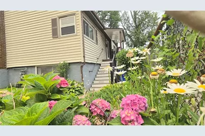 11 Stow Rd, Boston, MA 02126 - Photo 17
