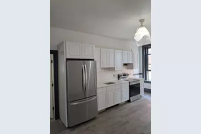 110 Gorham St #2B, Lowell, MA 01852 - Photo 3