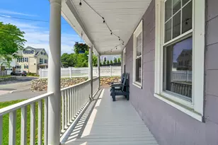 90 Forest St, Melrose, MA 02176 - Photo 9