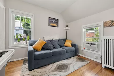 90 Forest St, Melrose, MA 02176 - Photo 37