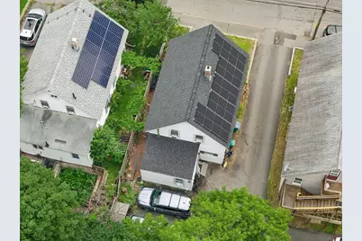 323 Rollstone St, Fitchburg, MA 01420 - Photo 35